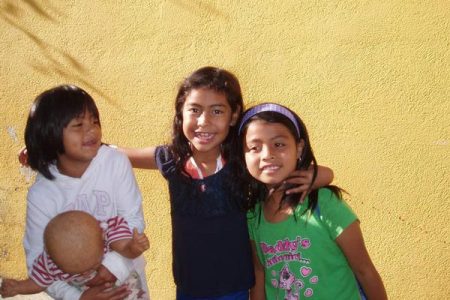Voluntariado en Guatemala con niños y mujeres